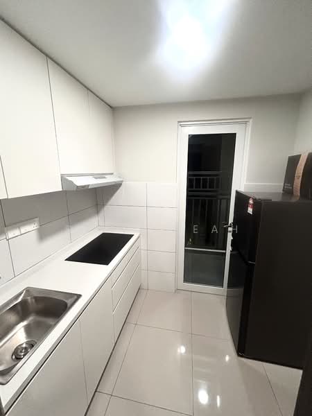 Service Residence for Rent at Vista Tiara (MBW Bay) - Steve Seah - Kitchen - PropertyGuru.com.my