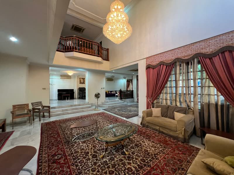 Bungalow for Sale in SS7 (Petaling Jaya) - SU XIAN CHIN - Living Room - PropertyGuru.com.my