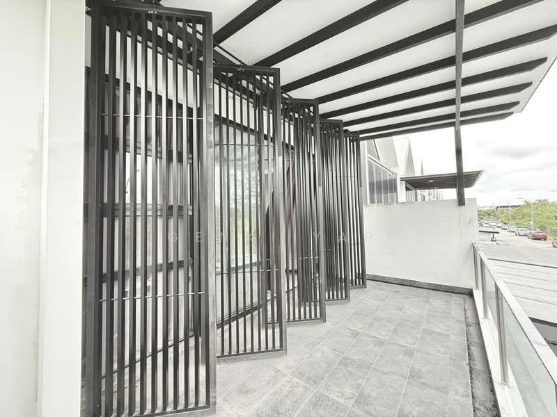 2-storey Terraced House for Sale in Straits View (Johor Bahru) - Genki Yap - Exterior - PropertyGuru.com.my