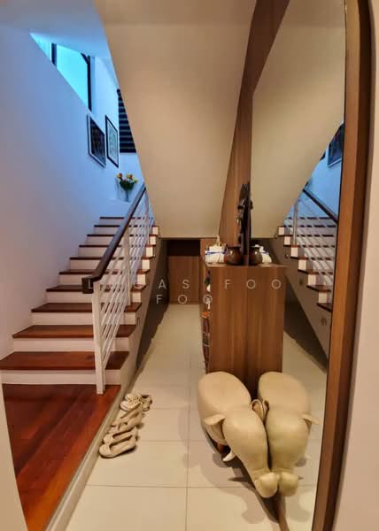 Condominium for Rent at The LIGHT COLLECTION I - Lucas Foo - Entrance - PropertyGuru.com.my