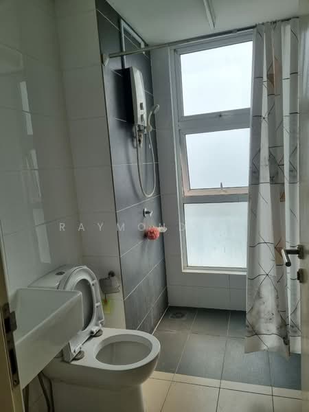 Service Residence for Rent at De Centrum Residences - Raymond Ng - Bathroom - PropertyGuru.com.my