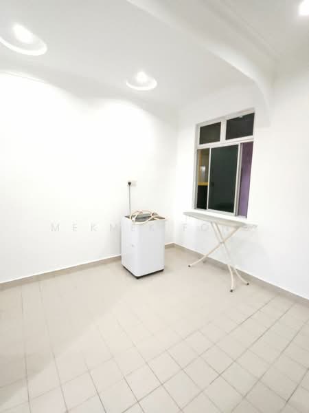 1-storey Terraced House for Sale in Bandar Seri Alam (Masai) - MekMek Fong - PropertyGuru.com.my