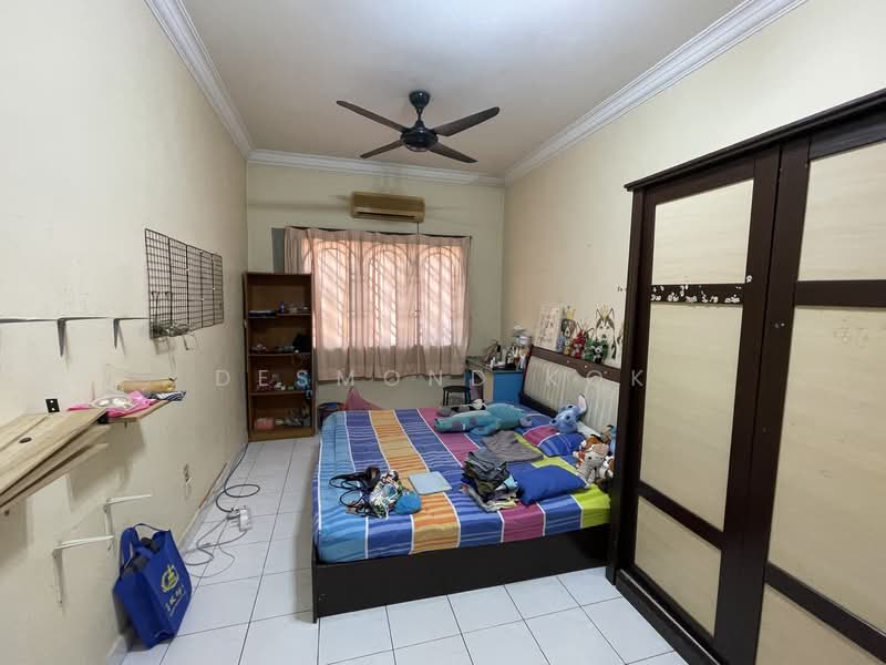 2-storey Terraced House for Sale in Taman Wangsa Permai (Kepong) - Desmond Kok - Bedroom - PropertyGuru.com.my