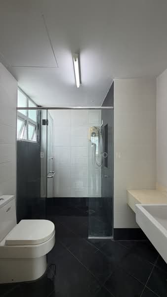 Service Residence for Sale at Saville @ Melawati - Brandon Chin - Bathroom - PropertyGuru.com.my