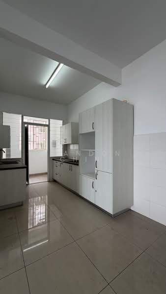 Service Residence for Sale at Saville @ Melawati - Brandon Chin - Kitchen - PropertyGuru.com.my