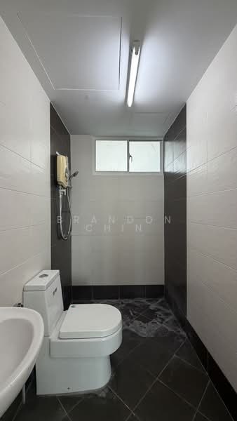Service Residence for Sale at Saville @ Melawati - Brandon Chin - Bathroom - PropertyGuru.com.my