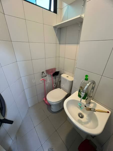 Kondominium untuk Disewa di The LIGHT COLLECTION I - Lucas Foo - Bathroom - PropertyGuru.com.my