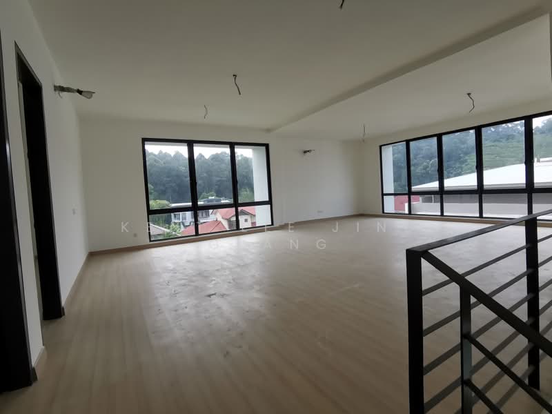 Banglo Lot Kosong untuk Dijual di Seksyen U10 (Shah Alam) - Kent Lee Jing Guang - Living Room - PropertyGuru.com.my