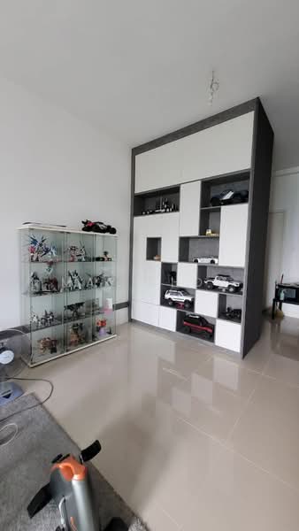 For Sale - Evoke Residence