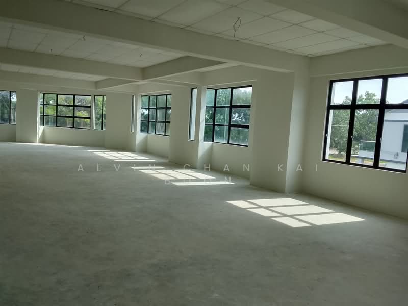 Shop / Office for Rent in Taman Bertam Putra (Tanjong Minyak) - Alvin Chan Kai Boon - Interior - PropertyGuru.com.my
