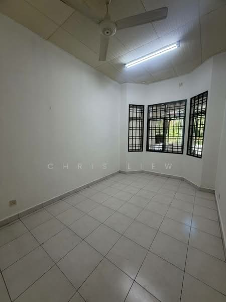 1-storey Terraced House for Sale in Taman Bestari Indah (Ulu Tiram) - Chris Liew - Interior - PropertyGuru.com.my