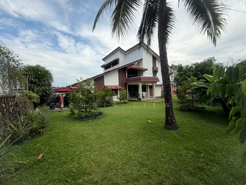Semi-Detached House for Sale in Johor Bahru (Johor) - Chris Liew - Exterior - PropertyGuru.com.my