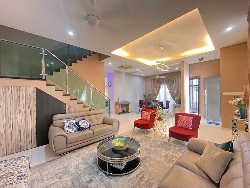 Rumah Kluster untuk Dijual di Shah Alam (Selangor) - Sa'a Nordin - Living Room - PropertyGuru.com.my