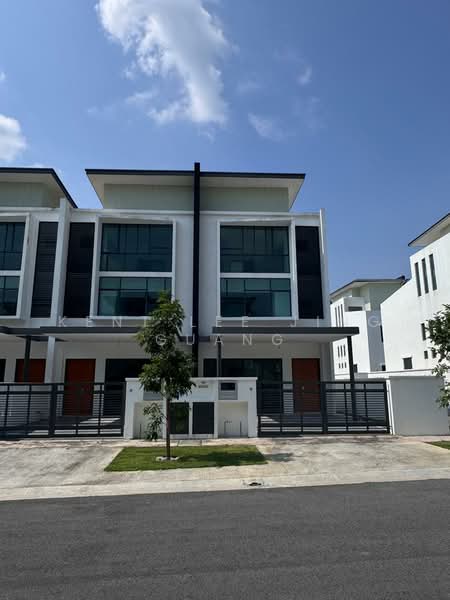 Rumah Teres 3 Tingkat untuk Dijual di Seksyen U10 (Shah Alam) - Kent Lee Jing Guang - Exterior - PropertyGuru.com.my