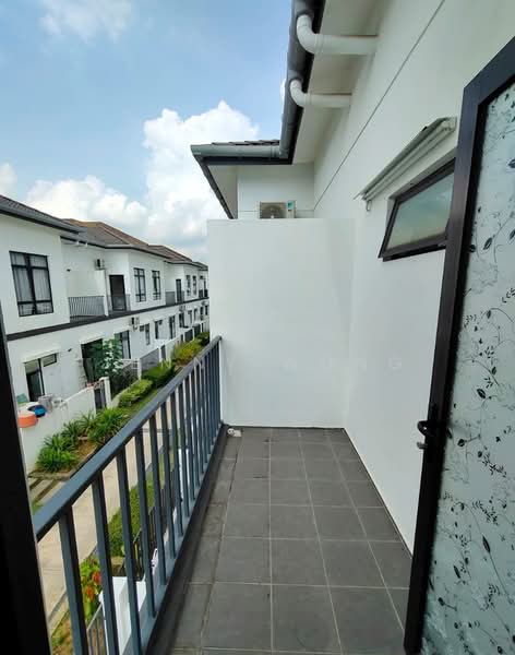 2-storey Terraced House for Rent in Eco Grandeur (Puncak Alam) - Jenny Wong - Balcony - PropertyGuru.com.my