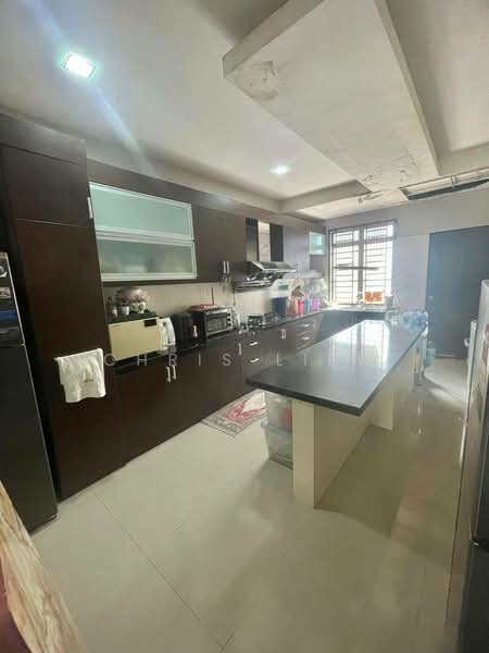 2-storey Terraced House for Sale in Bandar Dato Onn (Tebrau) - Chris Liew - Kitchen - PropertyGuru.com.my