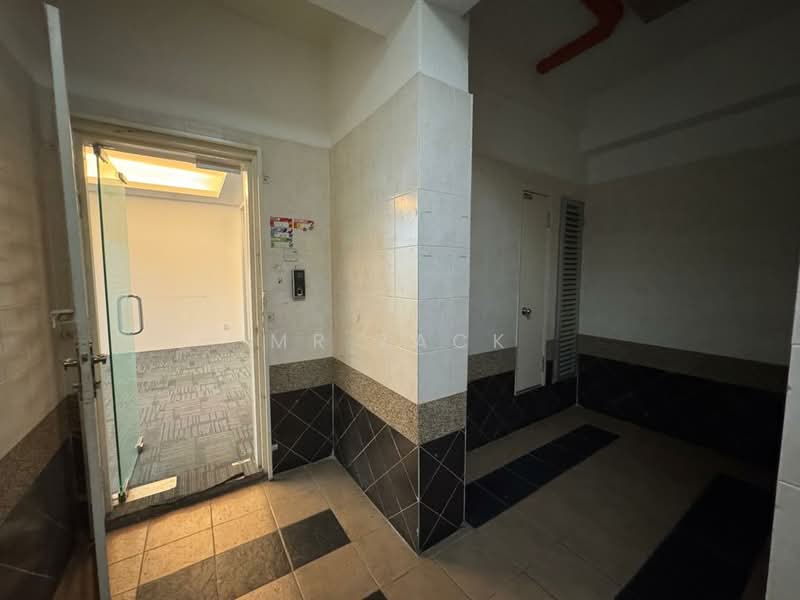 Kedai / Pejabat untuk Dijual di Setiawangsa (Kuala Lumpur) - Mr Zack - Entrance - PropertyGuru.com.my