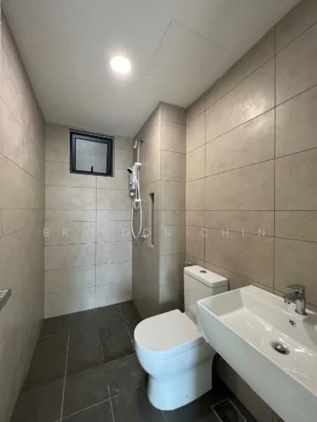 Kondominium untuk Disewa di M Adora - Brandon Chin - Bathroom - PropertyGuru.com.my
