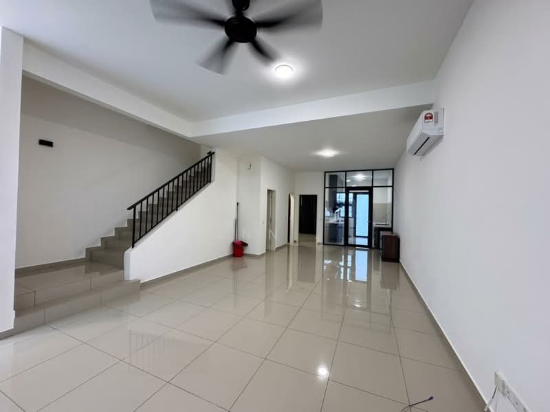2-storey Terraced House for Sale in Eco Botanic 2 (Iskandar Puteri (Nusajaya)) - Ann . - Living Room - PropertyGuru.com.my