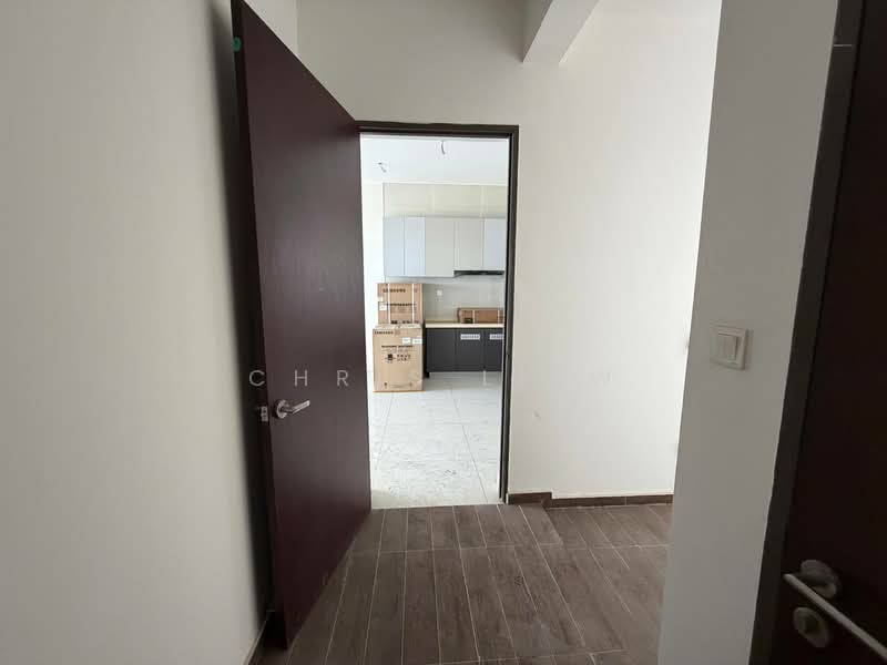 Condominium for Sale at Kings Bay @ Country Garden Danga Bay - Chris Liew - Kitchen - PropertyGuru.com.my