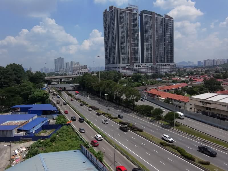 Retail Space for Rent in Batu Caves (Selangor) - Janie Wai - Exterior - PropertyGuru.com.my