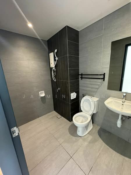 Service Residence for Rent at The New Duo @ Edumetro - Jasminn Tan - Bathroom - PropertyGuru.com.my