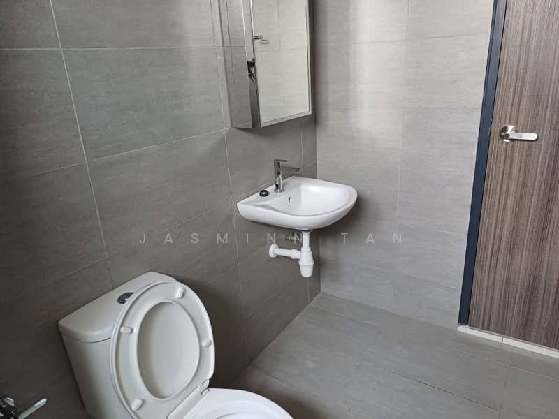 Servis Apartment untuk Disewa di The New Duo @ Edumetro - Jasminn Tan - Bathroom - PropertyGuru.com.my