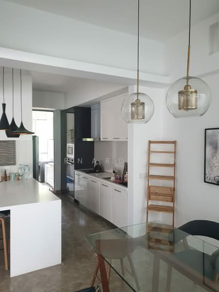 Kondominium untuk Dijual di Kiaramas Danai - Bernard Yeo - Kitchen - PropertyGuru.com.my