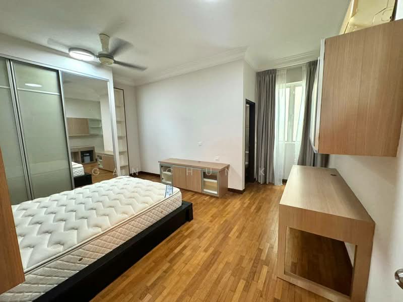 Kondominium untuk Disewa di Gurney Beach Resort - Gan Chun Kai - Bedroom - PropertyGuru.com.my