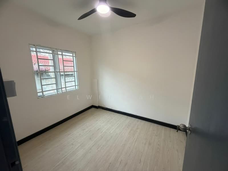 Rumah Teres 2 Tingkat untuk Dijual di Bukit Sentosa (Rawang) - Elwin Mah - Interior - PropertyGuru.com.my