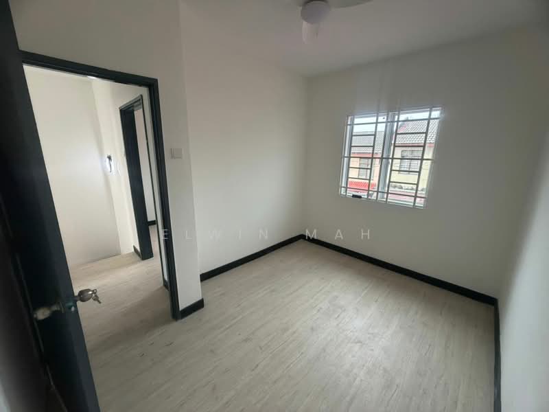 Rumah Teres 2 Tingkat untuk Dijual di Bukit Sentosa (Rawang) - Elwin Mah - Interior - PropertyGuru.com.my