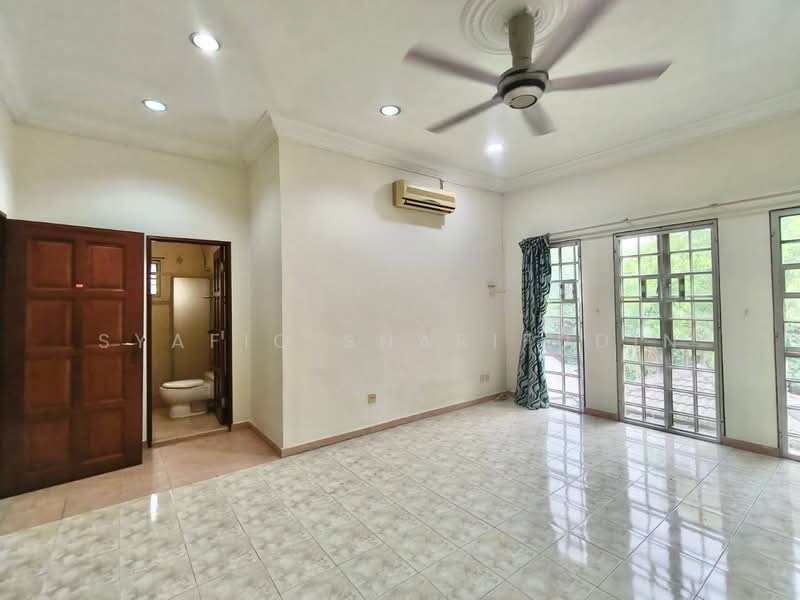 Semi-Detached House for Sale in Seksyen 9 (Shah Alam) - Syafiq Sharifudin - PropertyGuru.com.my