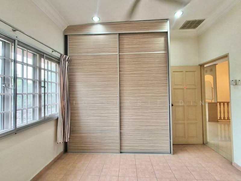 Semi-Detached House for Sale in Seksyen 9 (Shah Alam) - Syafiq Sharifudin - PropertyGuru.com.my