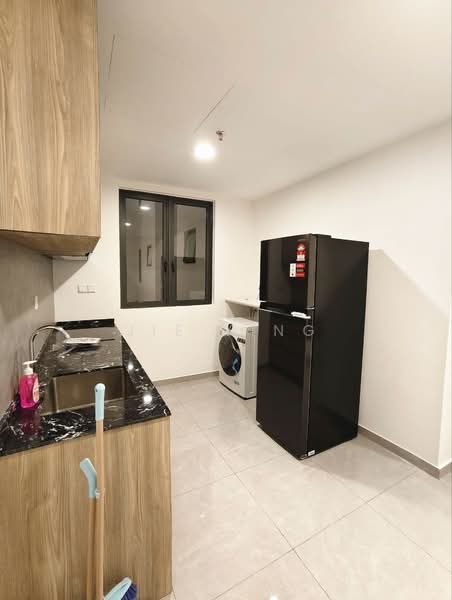 Service Residence for Rent at Savana @ Utropolis - Jie Ying - Kitchen - PropertyGuru.com.my
