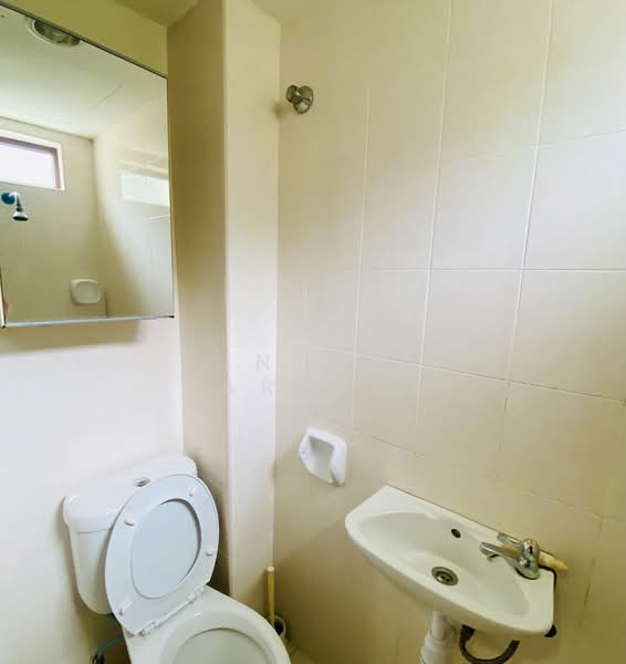 Untuk Disewa - Ukay Bayu