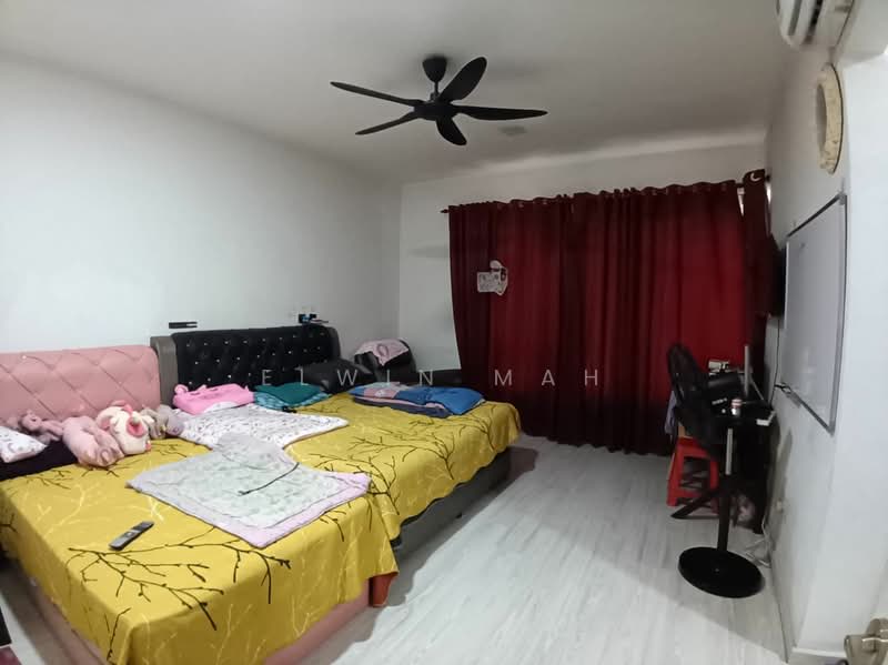 Rumah Teres 2 Tingkat untuk Dijual di Rawang (Selangor) - Elwin Mah - Bedroom - PropertyGuru.com.my
