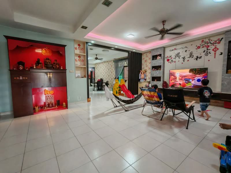 2-storey Terraced House for Sale in Taman Sutera Utama (Skudai) - Juan Chua - PropertyGuru.com.my