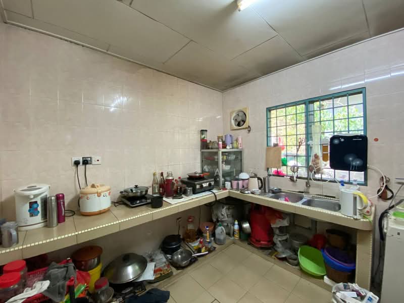 Rumah Teres 2 Tingkat untuk Dijual di Kajang (Selangor) - Mohd Faizal - Kitchen - PropertyGuru.com.my