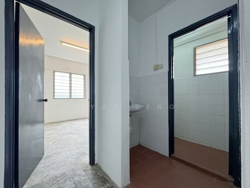 Rumah Teres untuk Dijual di Taman Masai (Masai) - Bryan Seng - PropertyGuru.com.my