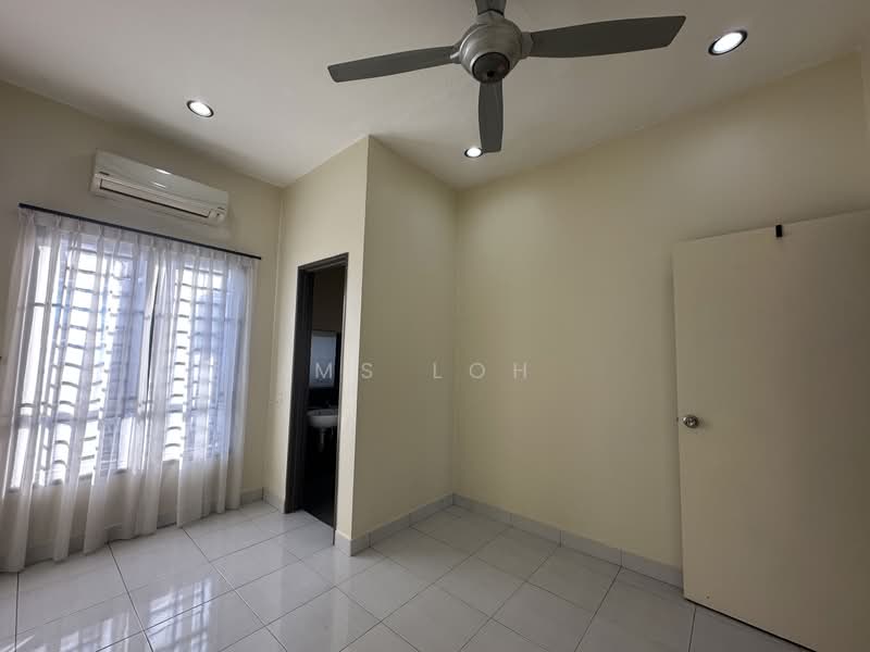 Rumah Teres 2 Tingkat untuk Disewa di Setia Tropika (Johor Bahru) - Ms Loh - Interior - PropertyGuru.com.my