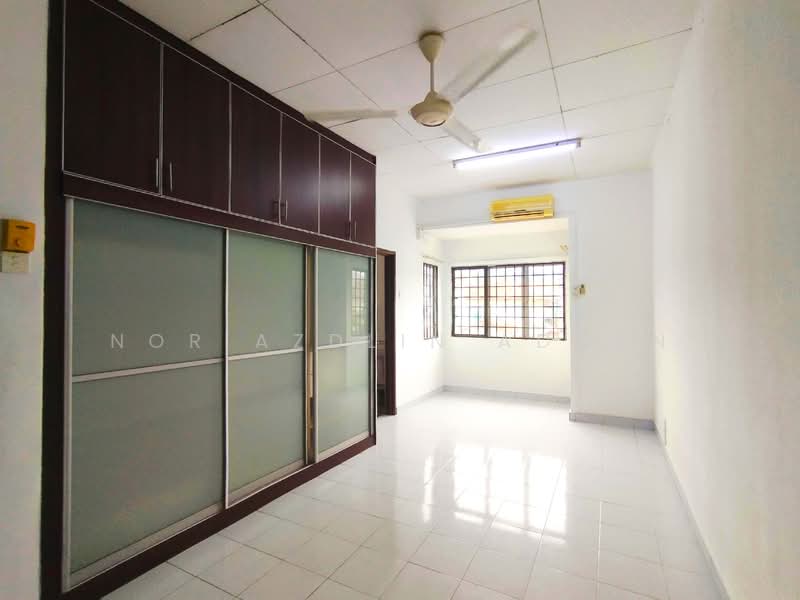 Rumah Teres untuk Dijual di Bandar Kinrara Seksyen 5 (Bandar Kinrara) - Nor Azdlin Adnan - PropertyGuru.com.my