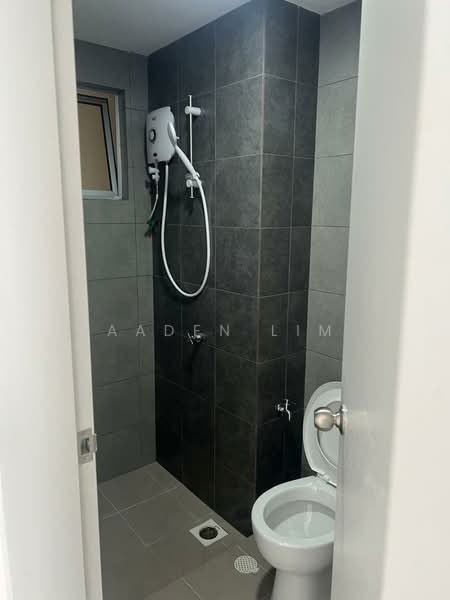 Condominium for Rent at Residensi Sateria - Aaden Lim - Bathroom - PropertyGuru.com.my