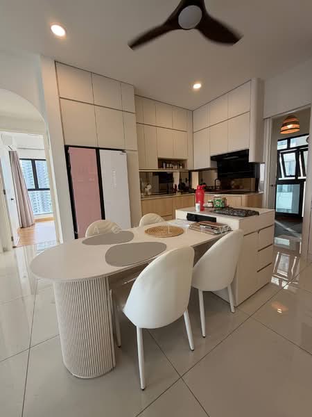 Kondominium untuk Dijual di Lovell @ Country Garden Danga Bay - Jack Liew - PropertyGuru.com.my