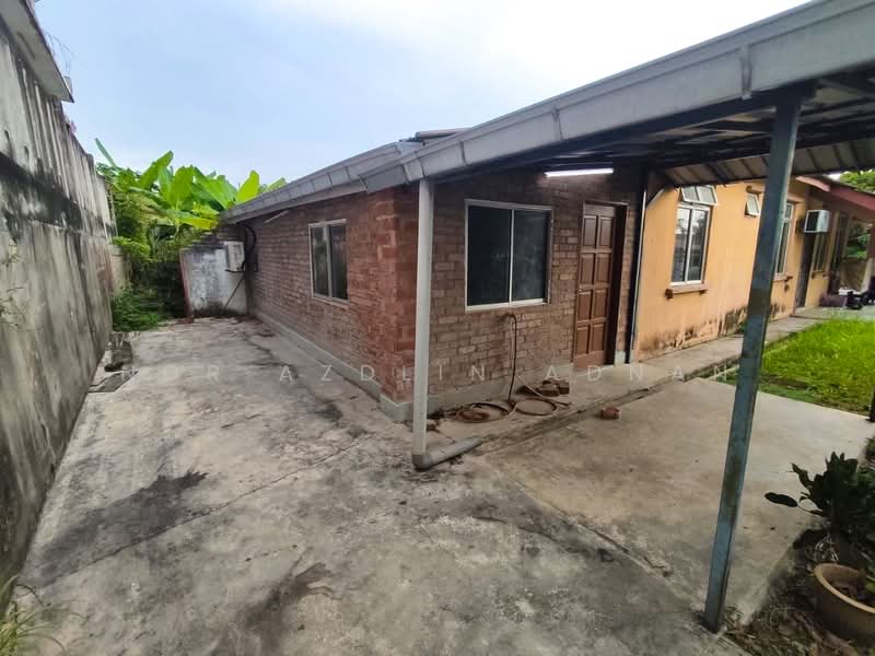 Semi-Detached House for Sale in Desa Pinggiran Putra (Dengkil) - Nor Azdlin Adnan - PropertyGuru.com.my