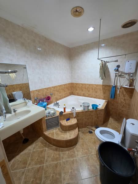 Rumah Teres 1 Tingkat untuk Dijual di Ampang (Selangor) - KINKI CHAN - Bathroom - PropertyGuru.com.my