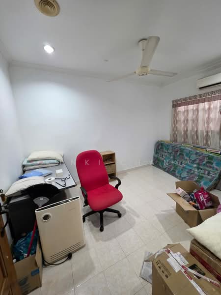 Rumah Teres 1 Tingkat untuk Dijual di Ampang (Selangor) - KINKI CHAN - Study - PropertyGuru.com.my