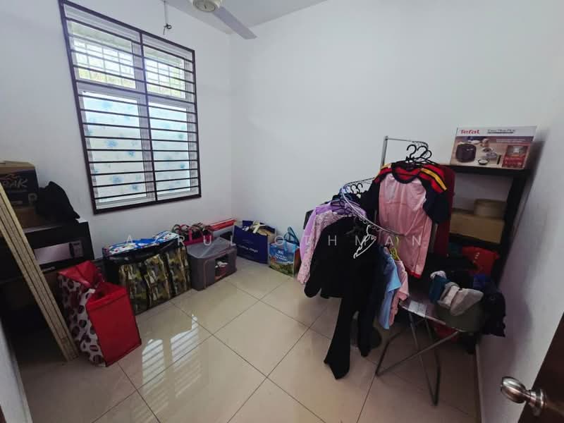 1-storey Terraced House for Sale in Taman Desa Kiara (Sikamat) - Azrul Othman - Interior - PropertyGuru.com.my