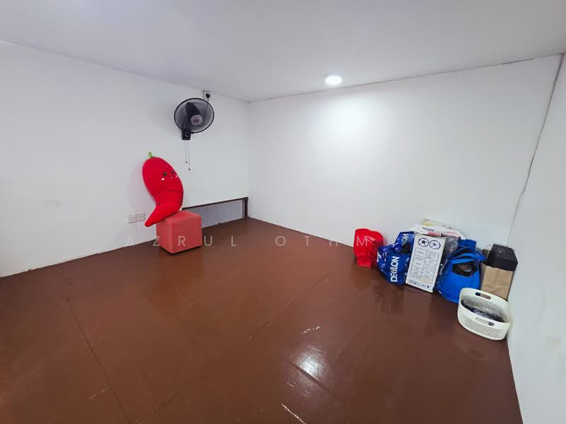 1-storey Terraced House for Sale in Taman Desa Kiara (Sikamat) - Azrul Othman - Interior - PropertyGuru.com.my