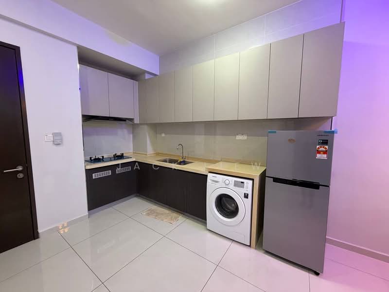Condominium for Rent at Royal Strand @ Country Garden Danga Bay - Jack Liew - Kitchen - PropertyGuru.com.my