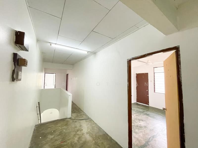 Rumah Teres 2 Tingkat untuk Dijual di Taman Desa Rasah (Rasah) - Azrul Othman - Corridor - PropertyGuru.com.my